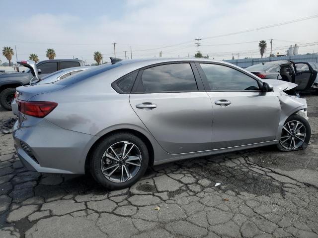 3KPF24AD5PE561003 KIA FORTE LX