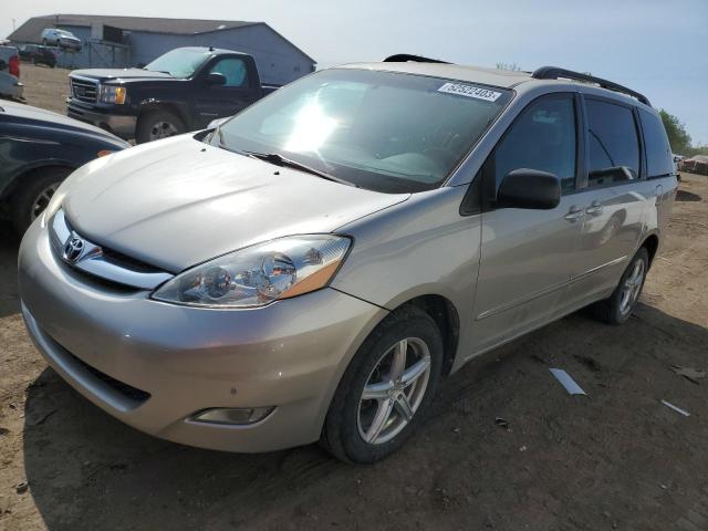 2010 Toyota Sienna XLE