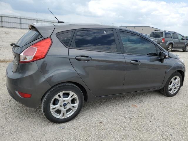 3FADP4EJ9FM176143 Ford FIESTA SE