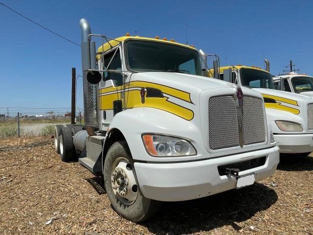 Salvage cars for sale from Copart Bakersfield, CA: 2009 Kenworth Construction T370