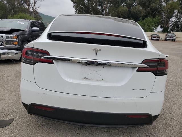 5YJXCAE29LF239932 Tesla MODEL X