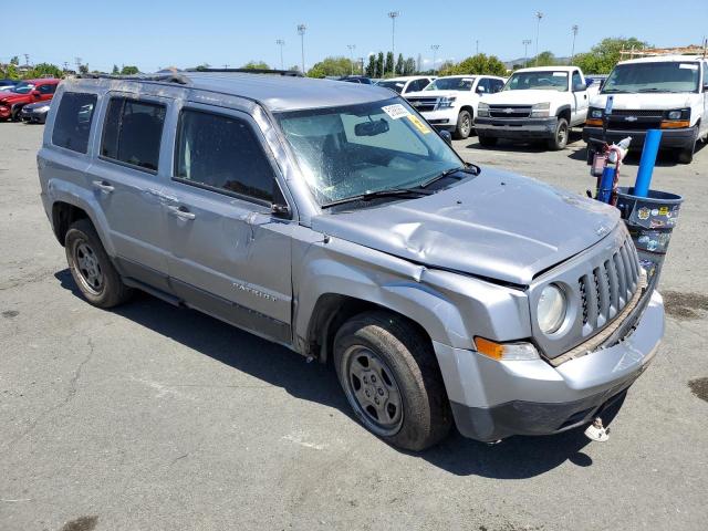 1C4NJPBA4GD688654 Jeep Patriot Sport