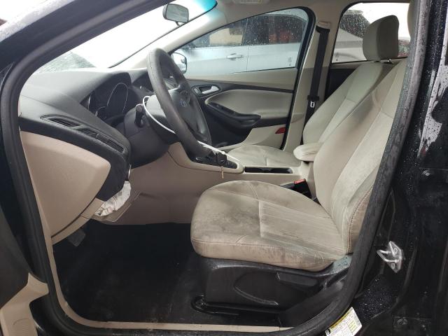 1FADP3F22HL256518 Ford FOCUS SE