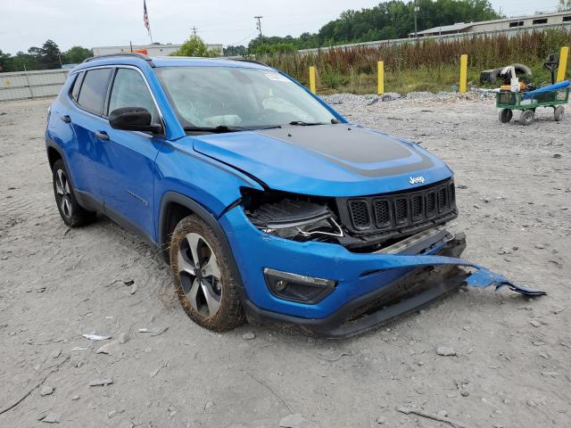 3C4NJCBBXJT105698 Jeep Compass Latitude