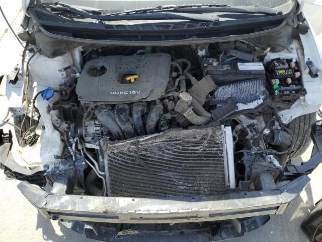 3KPFK4A78JE221359 KIA FORTE LX