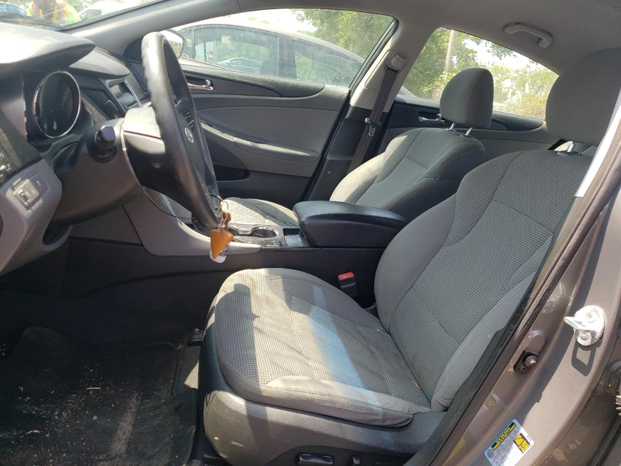 5NPEB4AC5DH764385 2013 Hyundai Sonata Gls