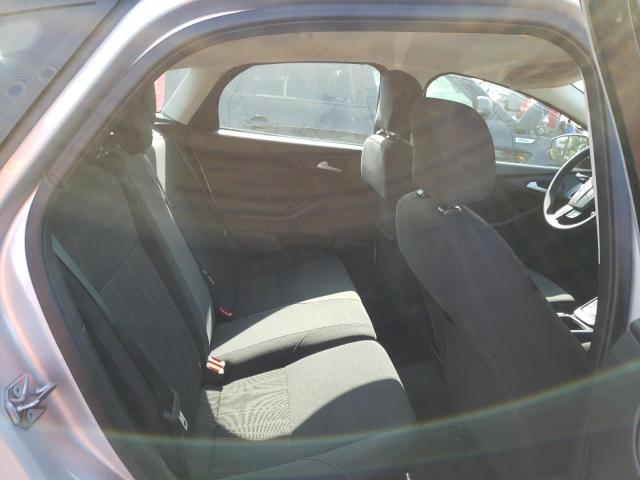 1FADP3K20FL316279 Ford FOCUS SE