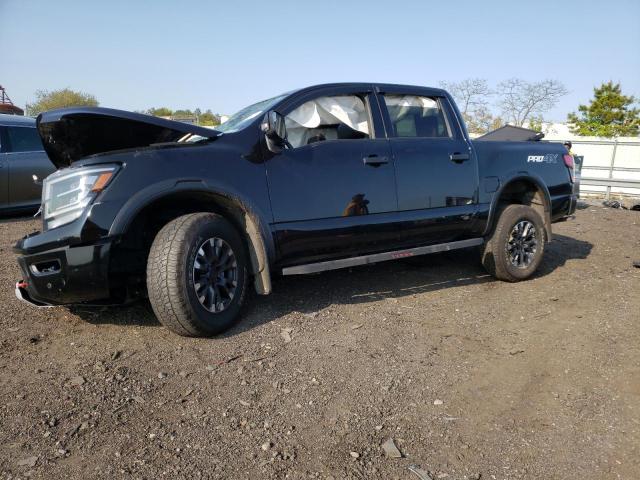 2022 Nissan Titan SV