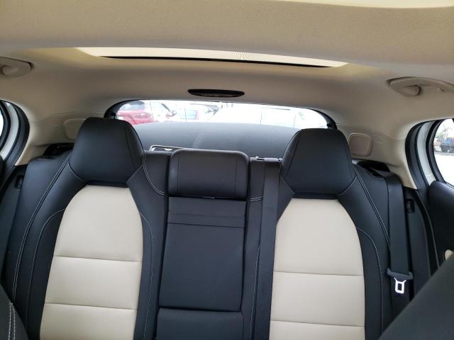 WDCTG4GBXLU023378 Mercedes-Benz Gla 250 4matic