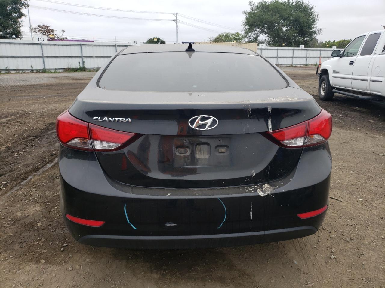 Lot #2573636031 2015 HYUNDAI ELANTRA SE