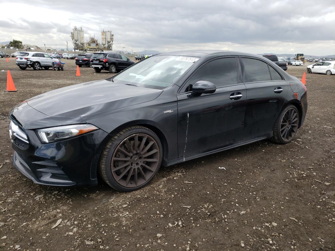 W1K3G5BB8LJ218020 MERCEDES-BENZ A 35 AMG 2020