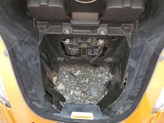 2014 CAN-AM SPYDER ROA - 2BXNBDD15EV003975