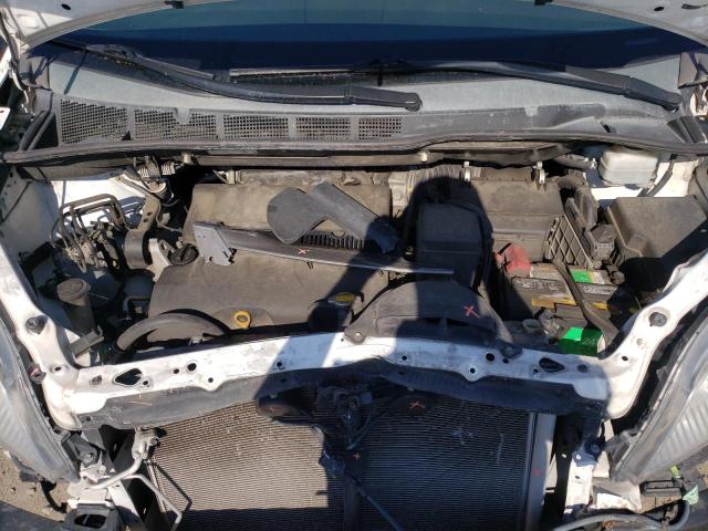 5TDDK3DC8BS026170 2011 TOYOTA SIENNA, photo no. 12