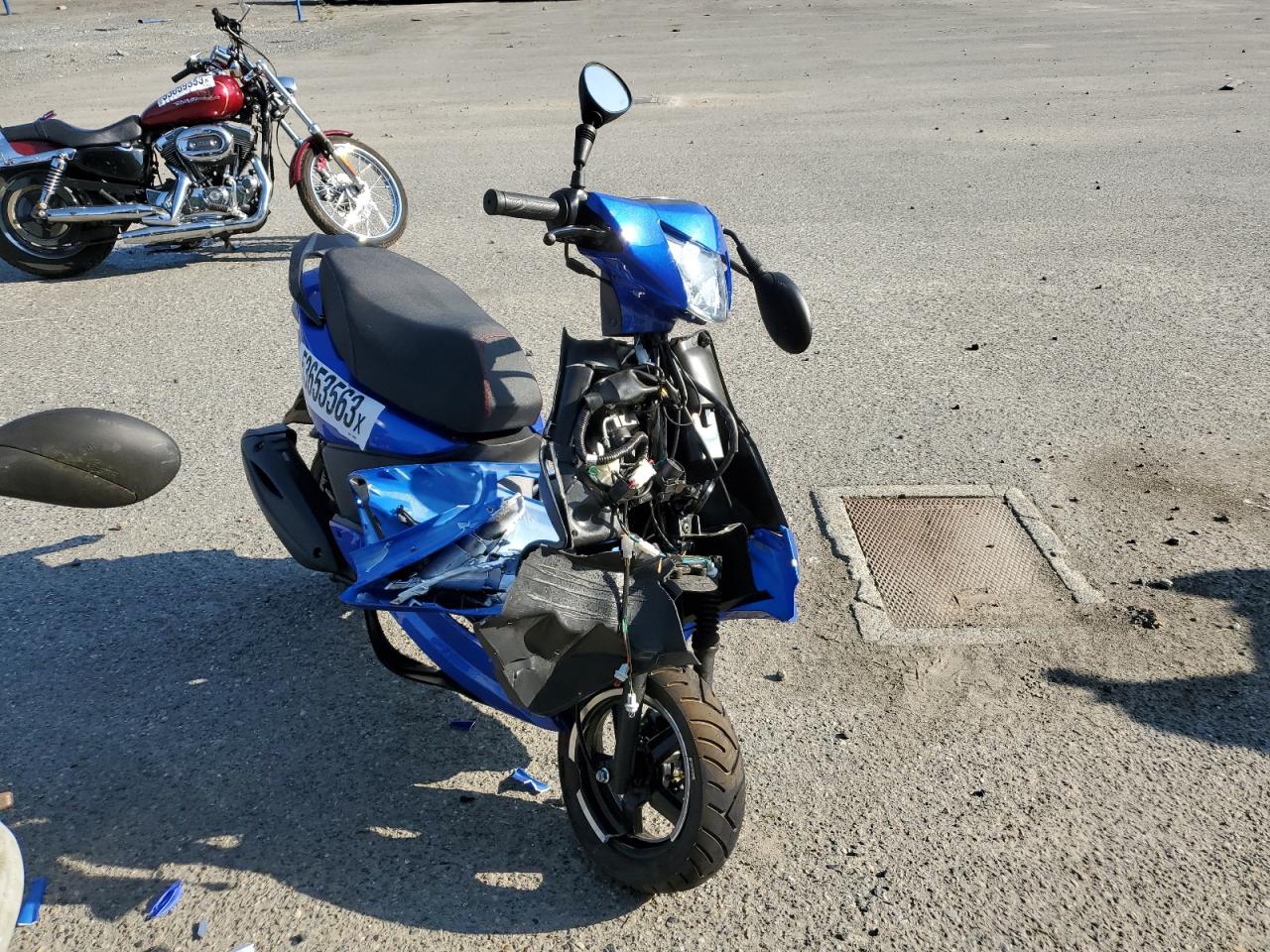 L2BB6BCH7PB118026 JBLC SCOOTER 2023