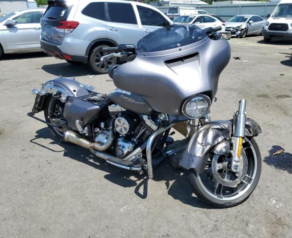 2016 HARLEY-DAVIDSON FLHXS STRE - 1HD1KRM15GB646136
