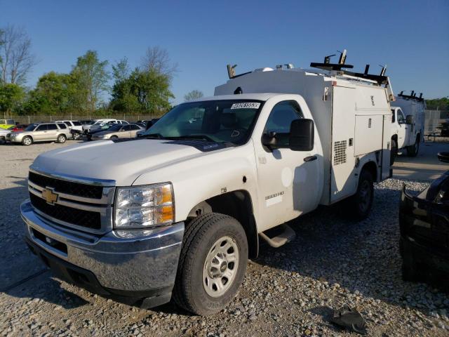 Salvage cars for sale from Copart Cicero, IN: 2013 Chevrolet Silverado C3500