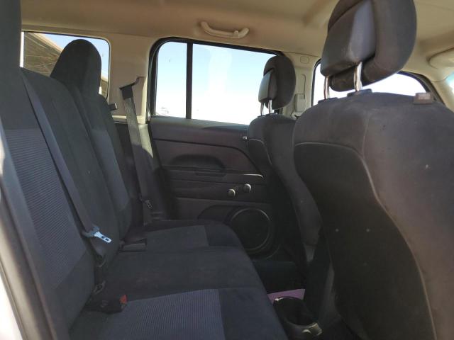 1C4NJPBB0FD429523 Jeep Patriot Sport