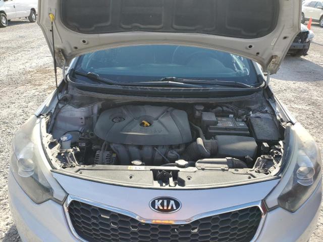 KNAFK4A68F5335563 KIA FORTE LX