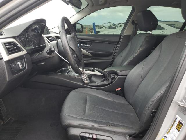 WBA8A9C32HK864779 BMW 320 I