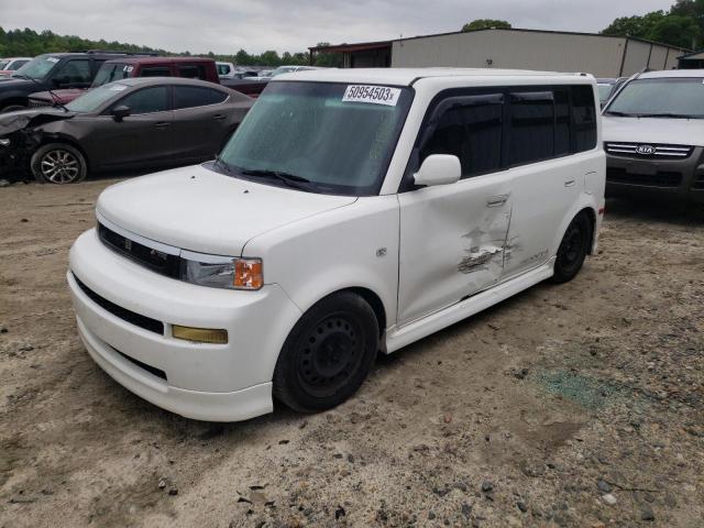 2005 Scion xB 