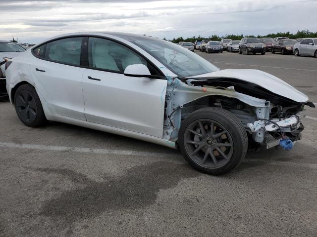5YJ3E1EB7NF137640 Tesla MODEL 3