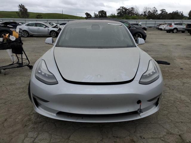 5YJ3E1EA5JF013562 Tesla MODEL 3