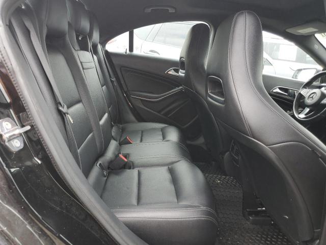WDDSJ4GB8JN634929 Mercedes-Benz CLA 250 4MATIC
