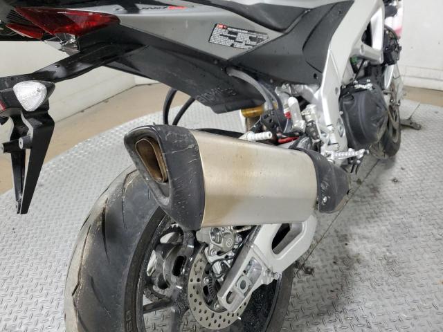 2022 APRILIA TUONO V4 1 ZD4KZUA06NS000458