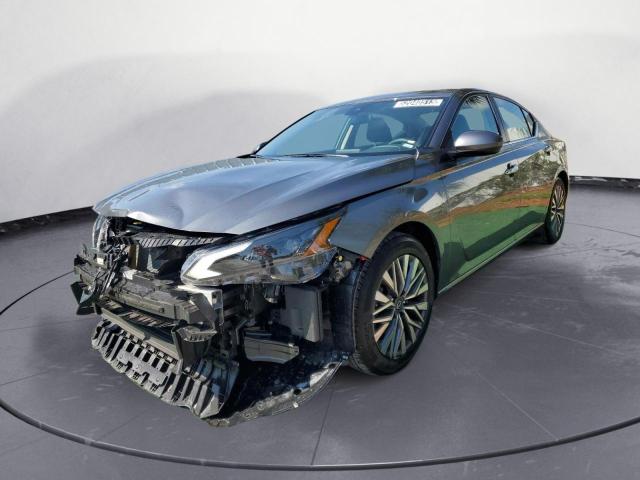 NISSAN ALTIMA SV