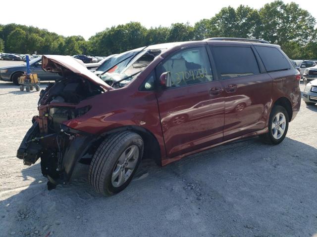 2019 Toyota Sienna LE