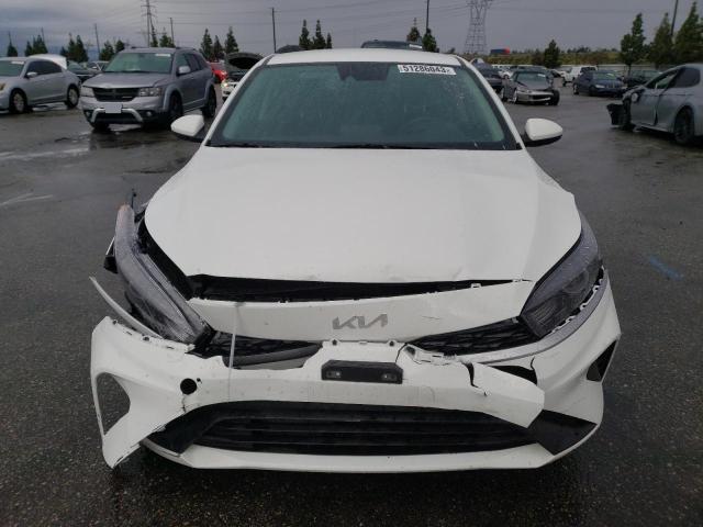 3KPF24AD7PE550925 KIA FORTE LX