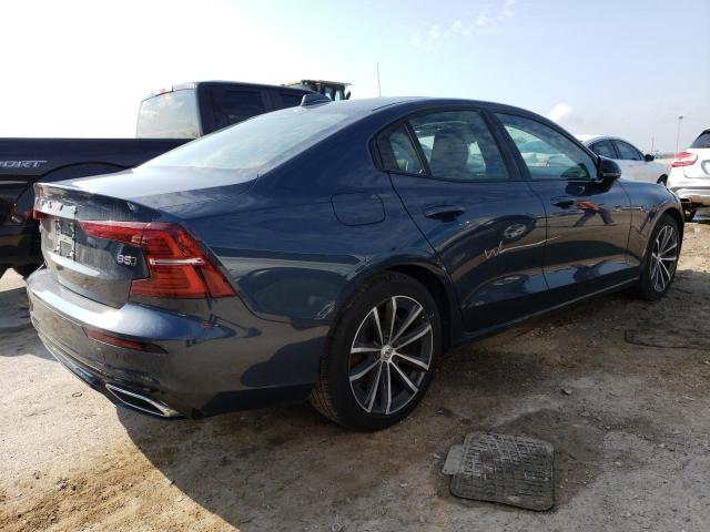 2022 VOLVO S60 B5 MOM 7JRL12TZ1NG174692