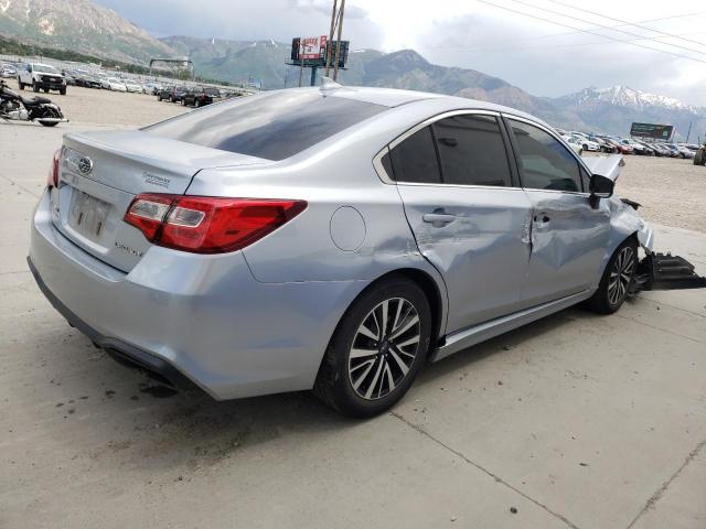 4S3BNAC66J3039613 Subaru Legacy 2.5i Premium