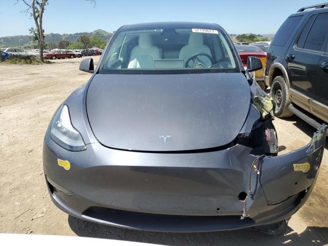 7SAYGDEE4NF341049 Tesla Model Y
