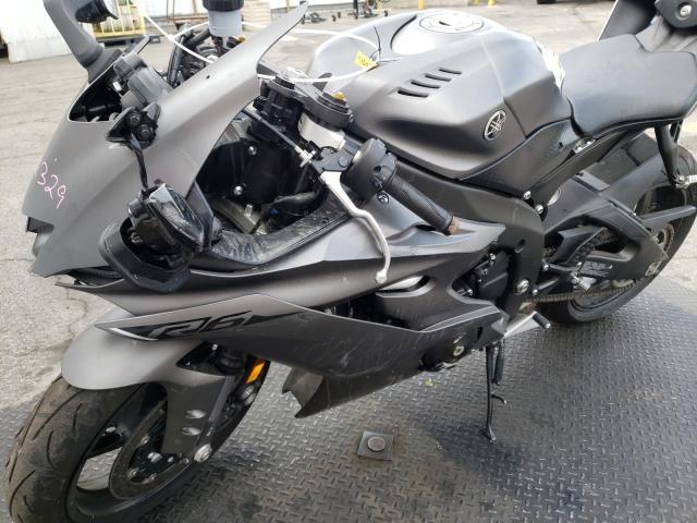 2018 YAMAHA YZFR6 C JYARJ28Y7JA001793