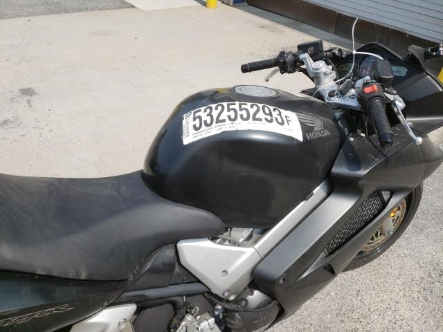 2004 HONDA VFR800 JH2RC46154M600038