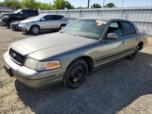 2001 Ford Crown Victoria 