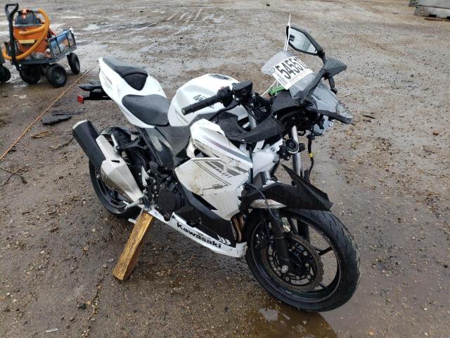 Salvage Kawasaki Ninja 1000 for Sale: Wrecked & Repairable Motorcycle  Auction