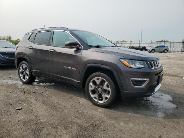 3C4NJDCB7JT437148 Jeep Compass Limited