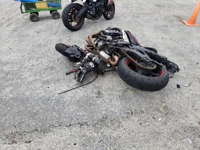 2006 SUZUKI GSX-R750 K - JS1GR7KA162103759