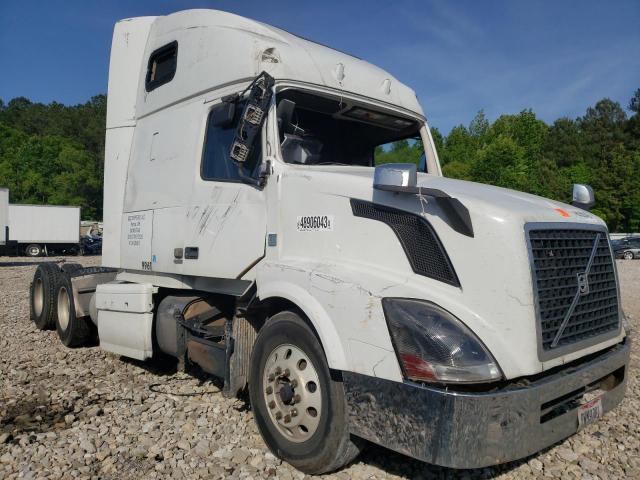 Salvage cars for sale from Copart Florence, MS: 2013 Volvo VN VNL