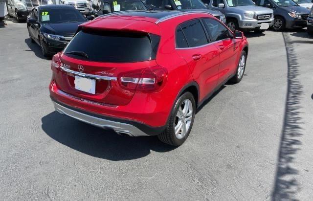 WDCTG4GB1FJ126758 Mercedes-Benz Gla 250 4matic
