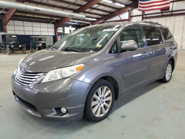 5TDDK3DC0CS032093 2012 TOYOTA SIENNA, photo no. 1