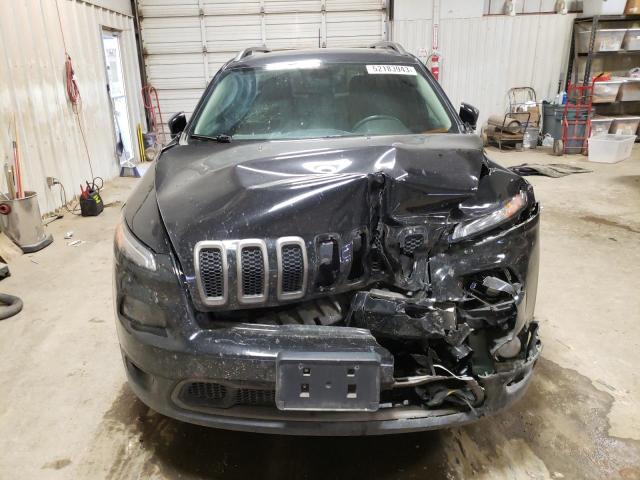 1C4PJLCS0HW534599 Jeep Cherokee Latitude