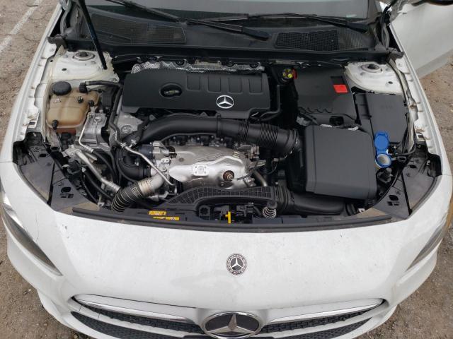 WDD3G4EB4KW026259 Mercedes-Benz A 220