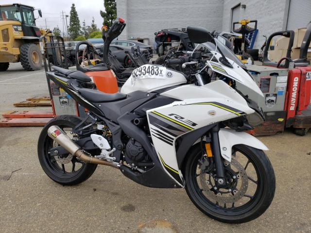 2017 YAMAHA YZFR3 A - MH3RH15Y7HK001961