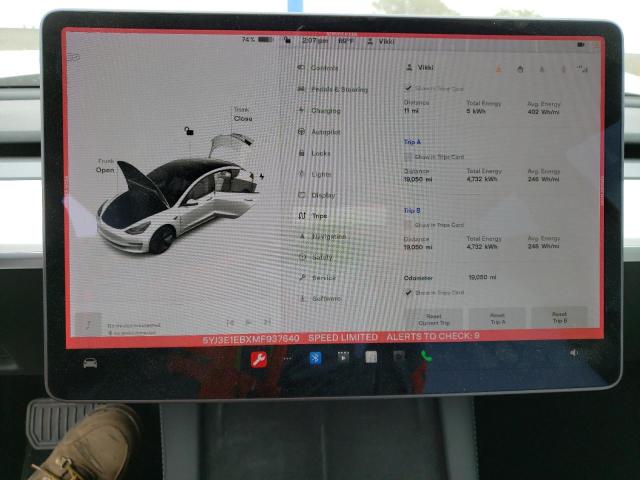 5YJ3E1EBXMF937640 Tesla MODEL 3