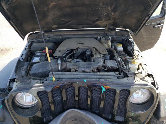1C4HJXDG6JW177487 Jeep Wrangler Unlimited Sport