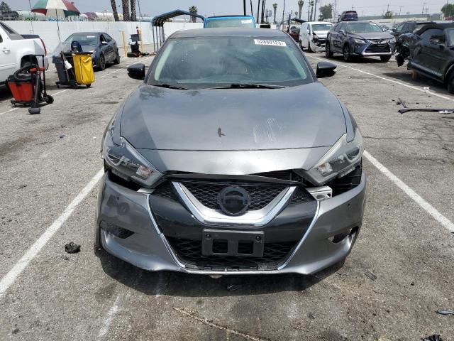 1N4AA6AP4HC394697 Nissan Maxima 3.5s