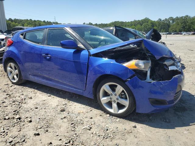 VIN: KMHTC6AD1DU126208 Auction: COPART Lot: 50542533 Location: GA - SAVANNAH KMHTC6AD1DU126208 HYUNDAI VELOSTER 2013 BLUE Photo 4